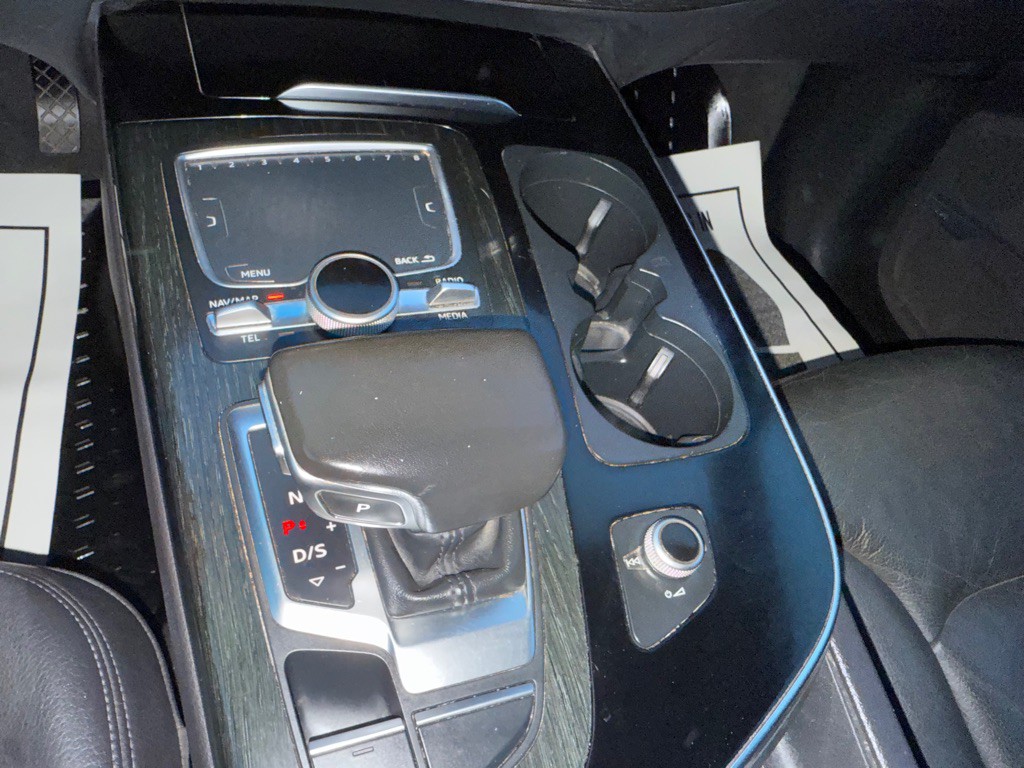 2017 Audi Q7 Image 21