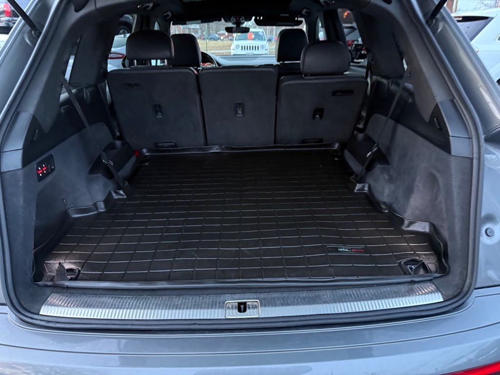 2017 Audi Q7 Image 41