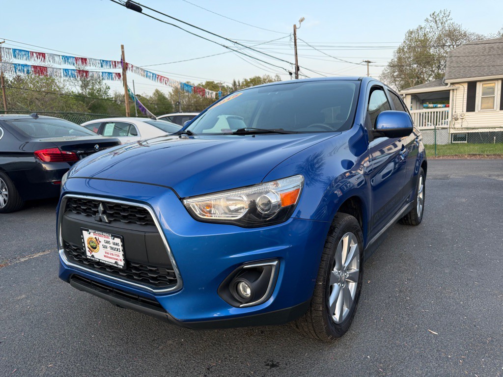 2015 Mitsubishi Outlander Image 3