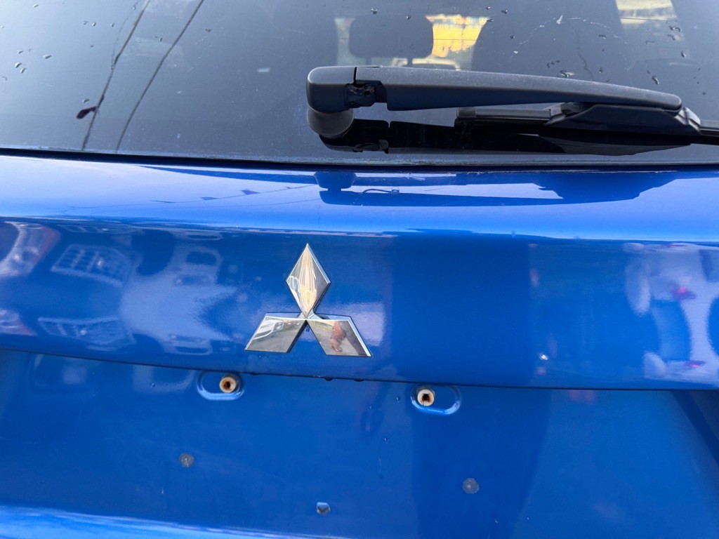 2015 Mitsubishi Outlander Image 43