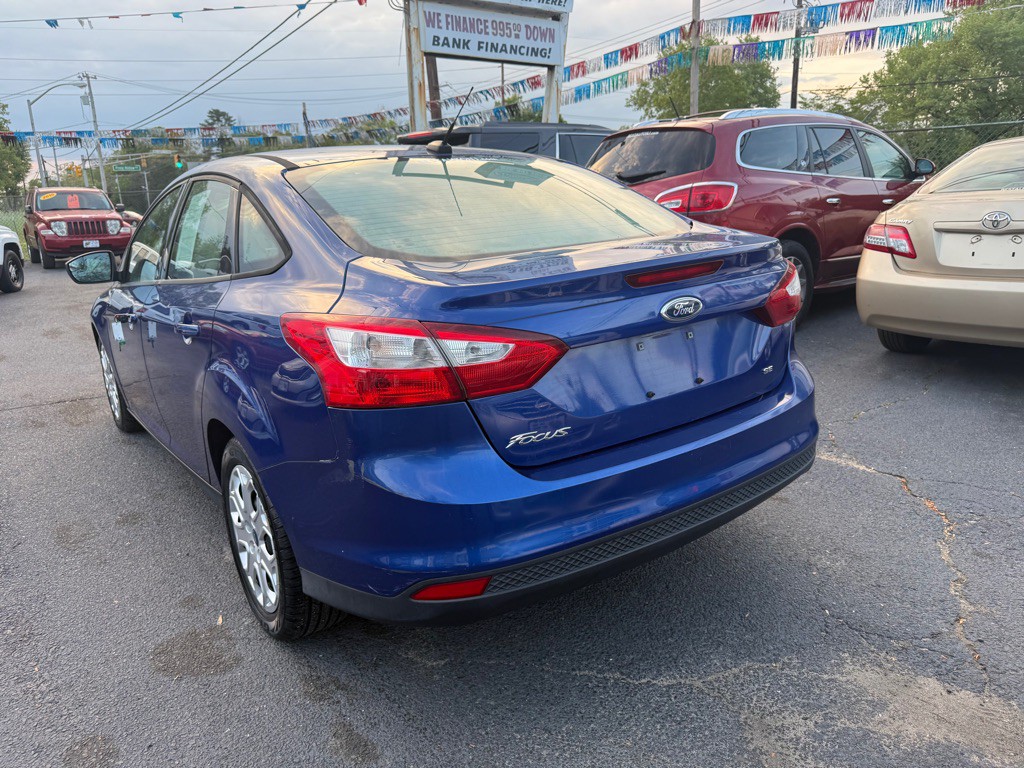 2012 Ford Focus Image 2