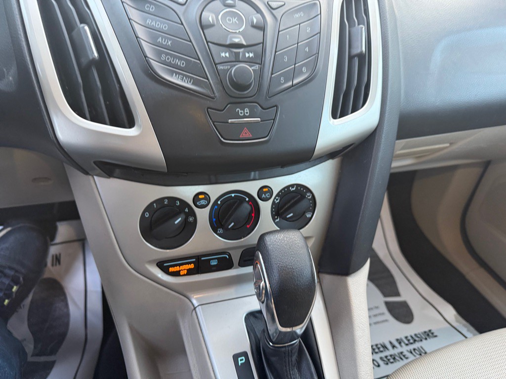 2012 Ford Focus Image 13