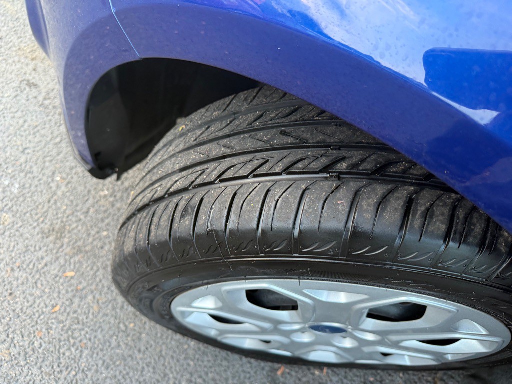 2012 Ford Focus Image 18