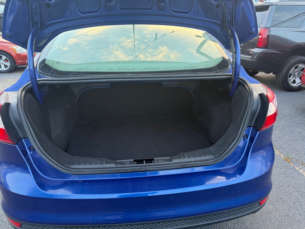 2012 Ford Focus Image 23