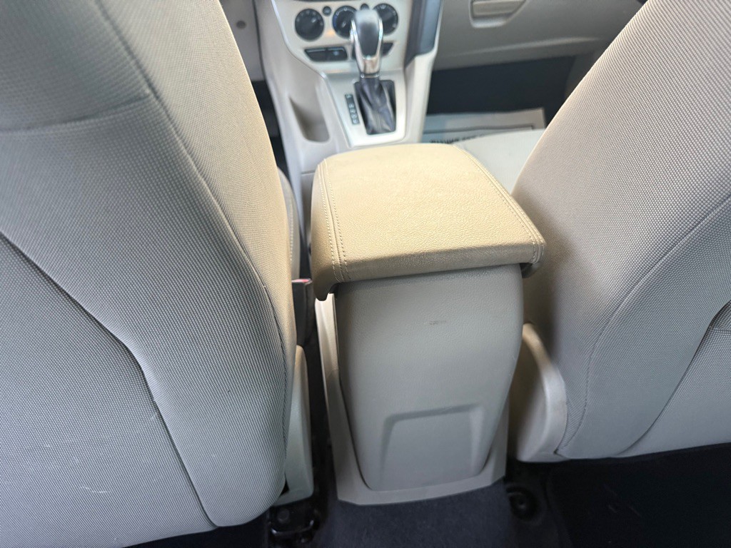 2012 Ford Focus Image 33