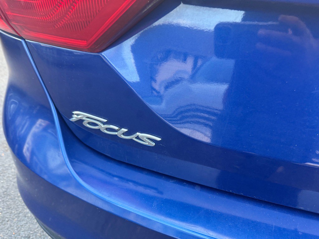 2012 Ford Focus Image 34
