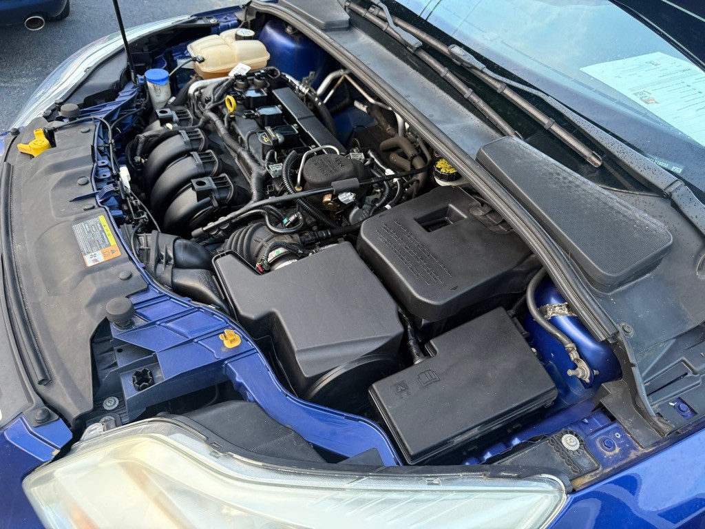2012 Ford Focus Image 40