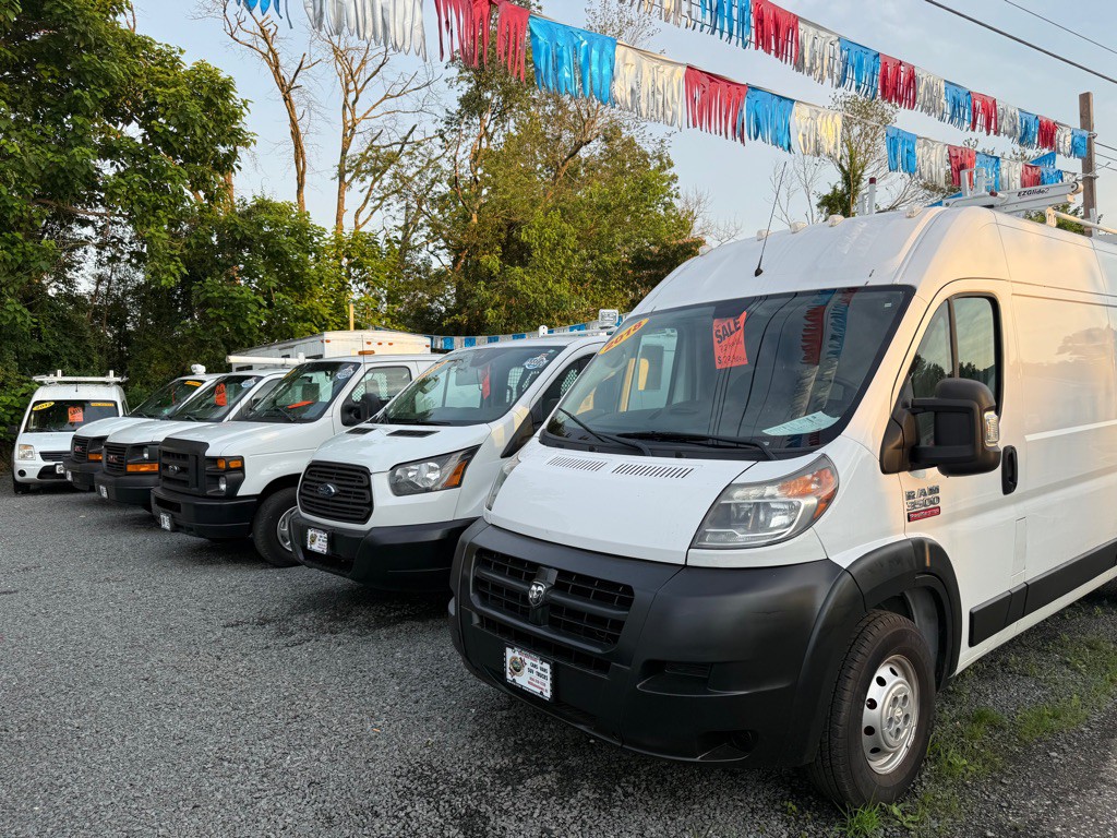 2013 Ford Econoline Image 34
