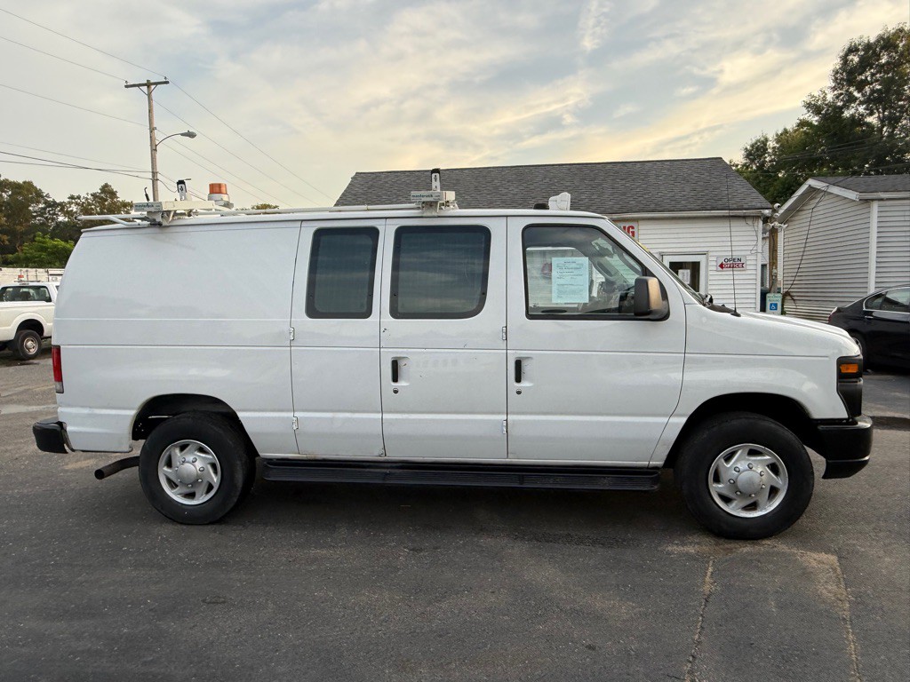 2013 Ford Econoline Image 5