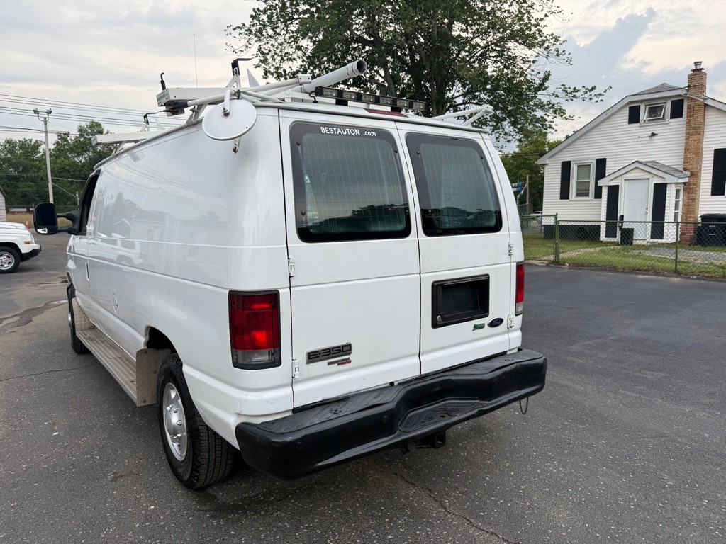 2013 Ford Econoline Image 3