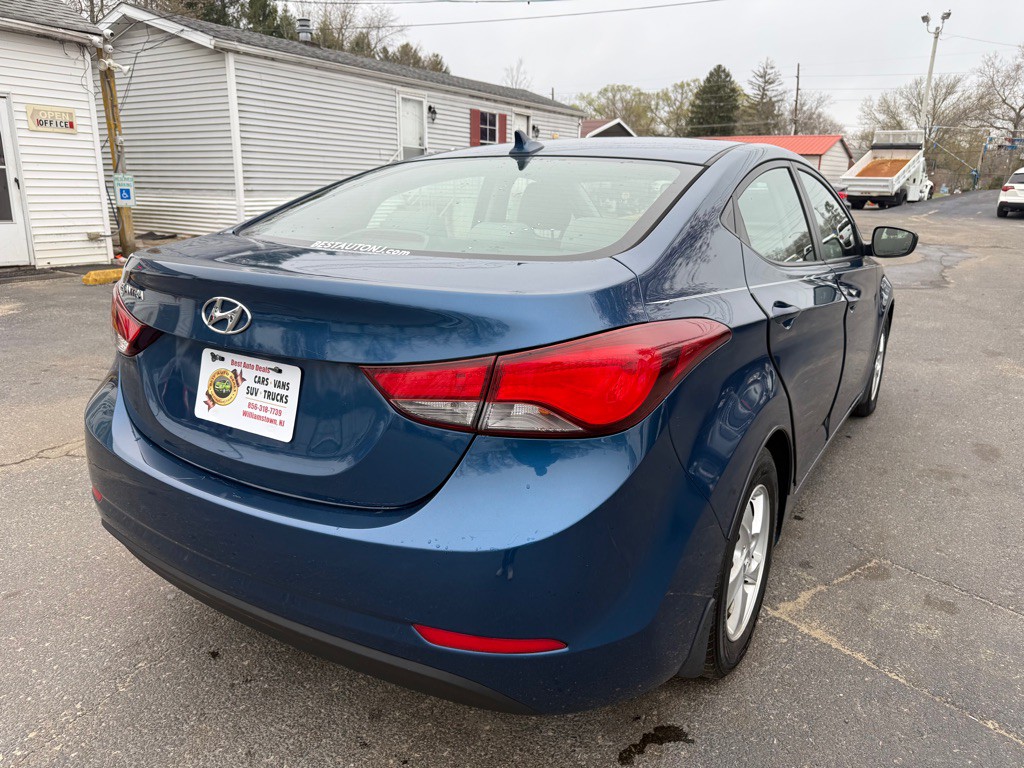 2014 Hyundai Elantra Image 3