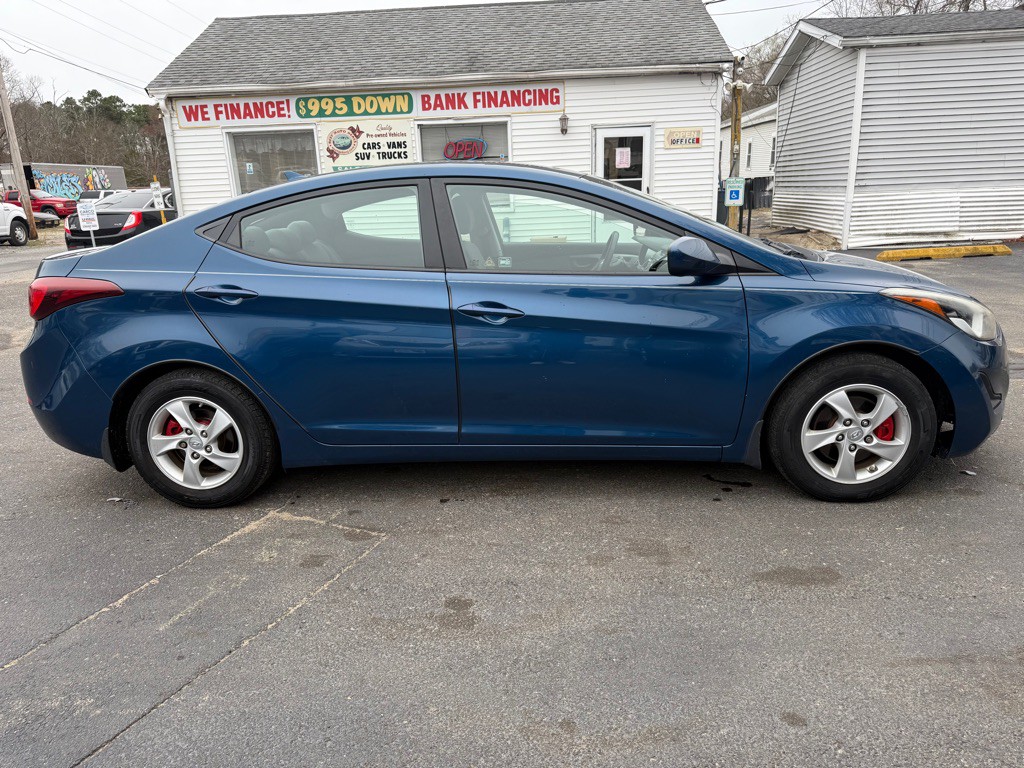 2014 Hyundai Elantra Image 8
