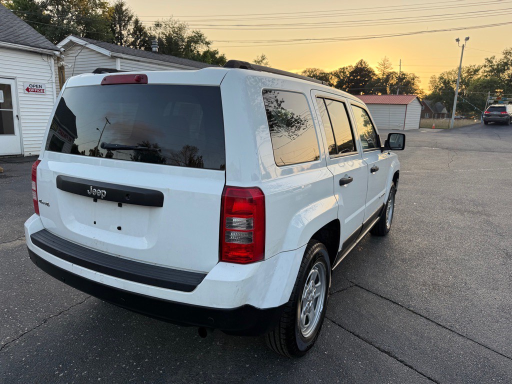 2014 Jeep Patriot Image 3