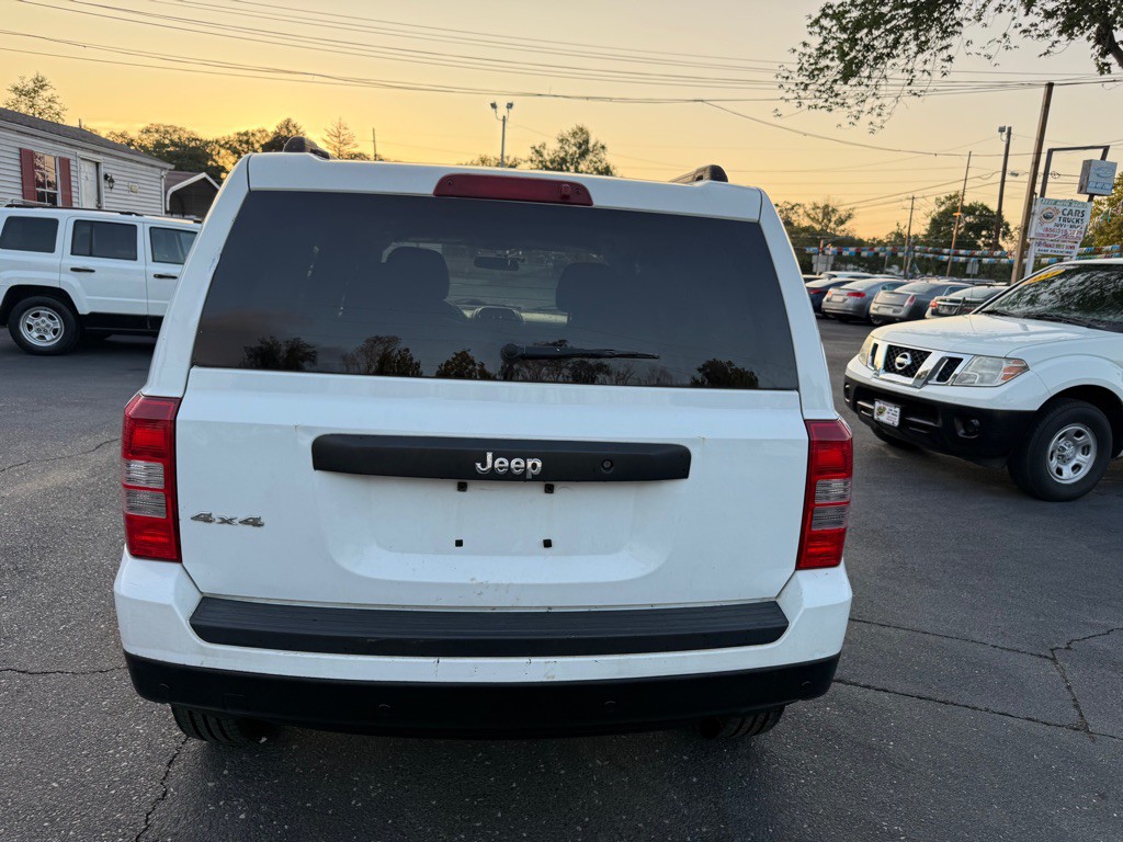 2014 Jeep Patriot Image 8