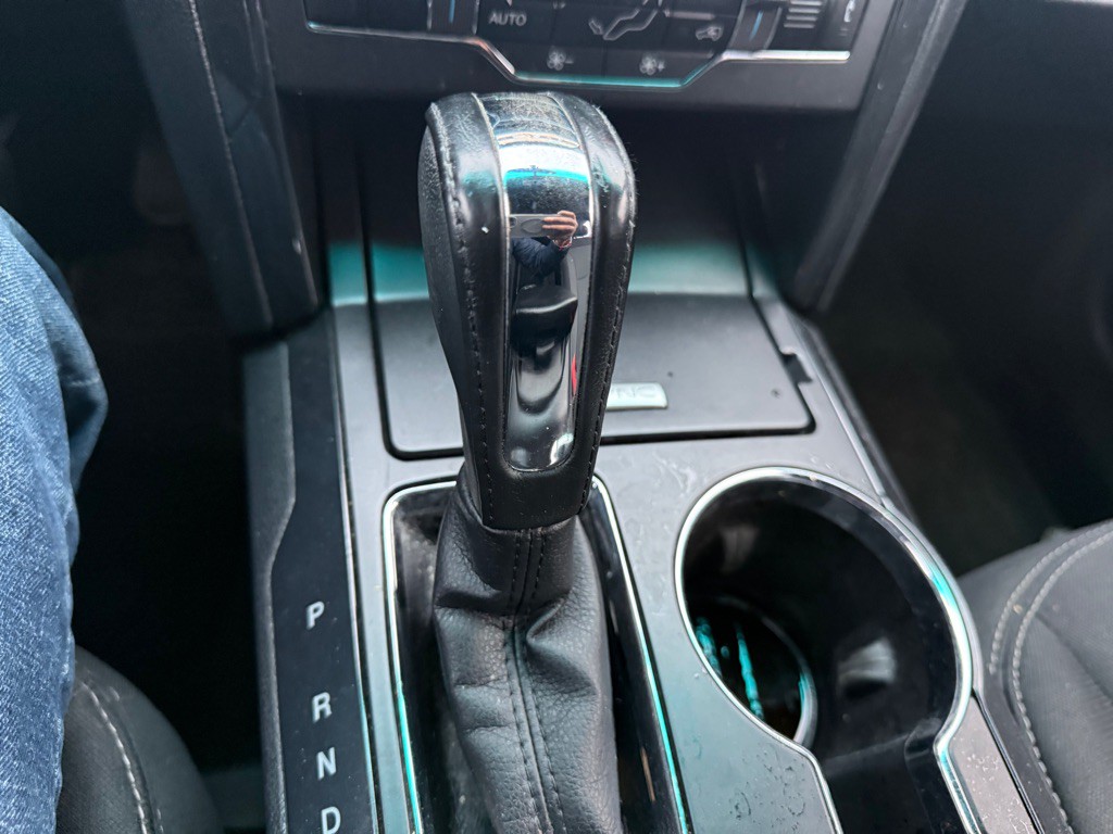 2017 Ford Explorer Image 12