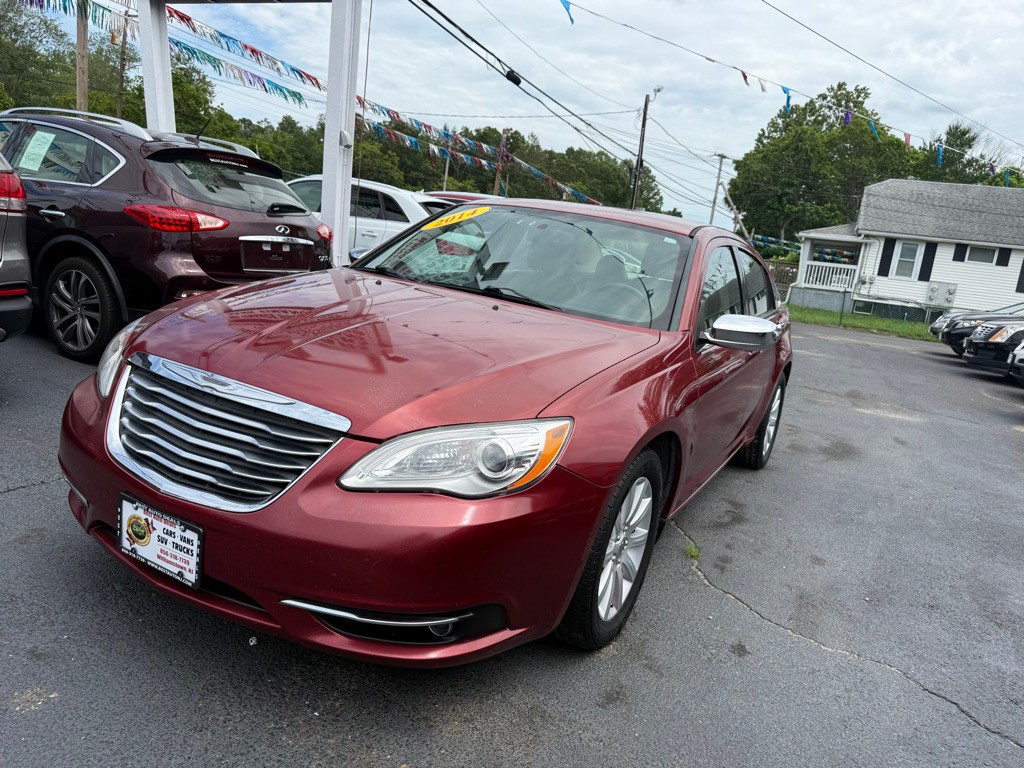 2014 Chrysler 200 Image 5