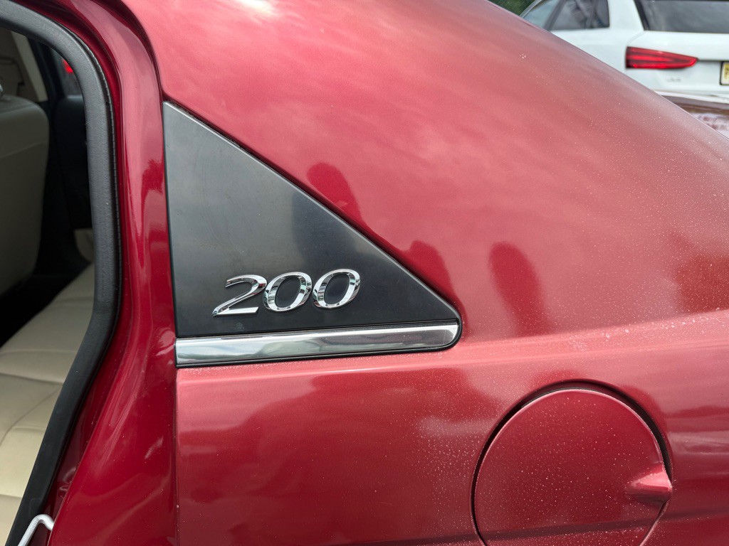 2014 Chrysler 200 Image 27