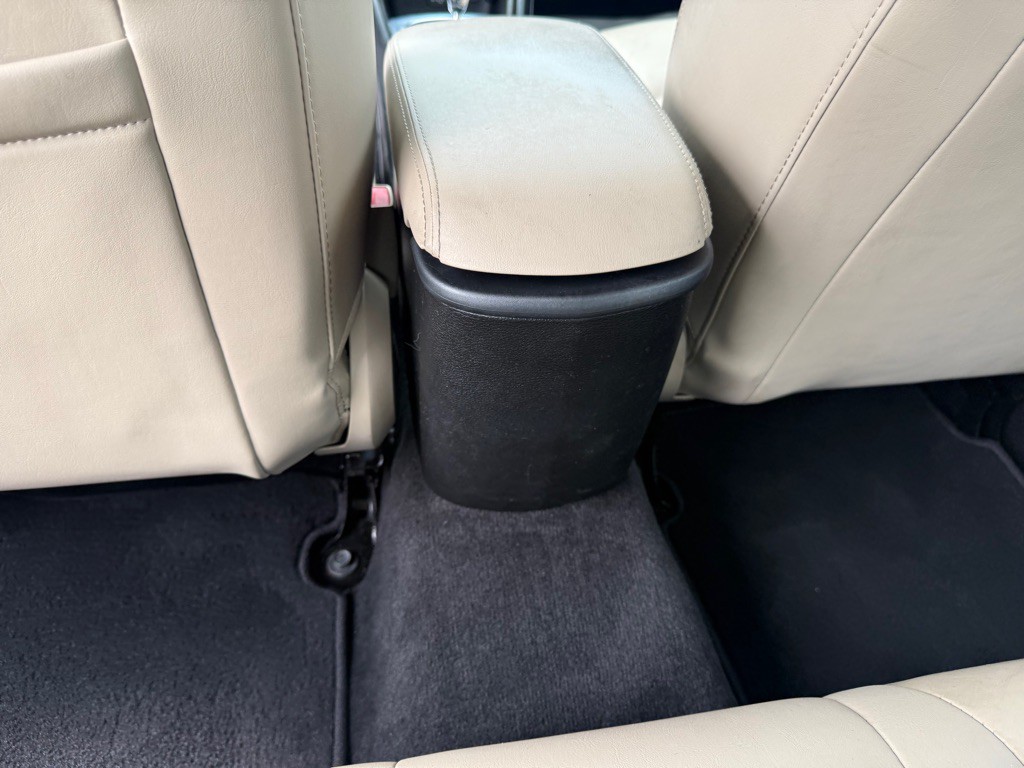 2014 Chrysler 200 Image 30