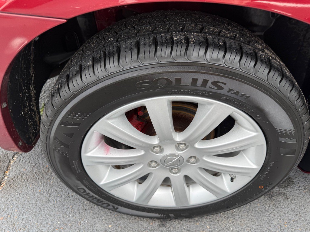 2014 Chrysler 200 Image 39
