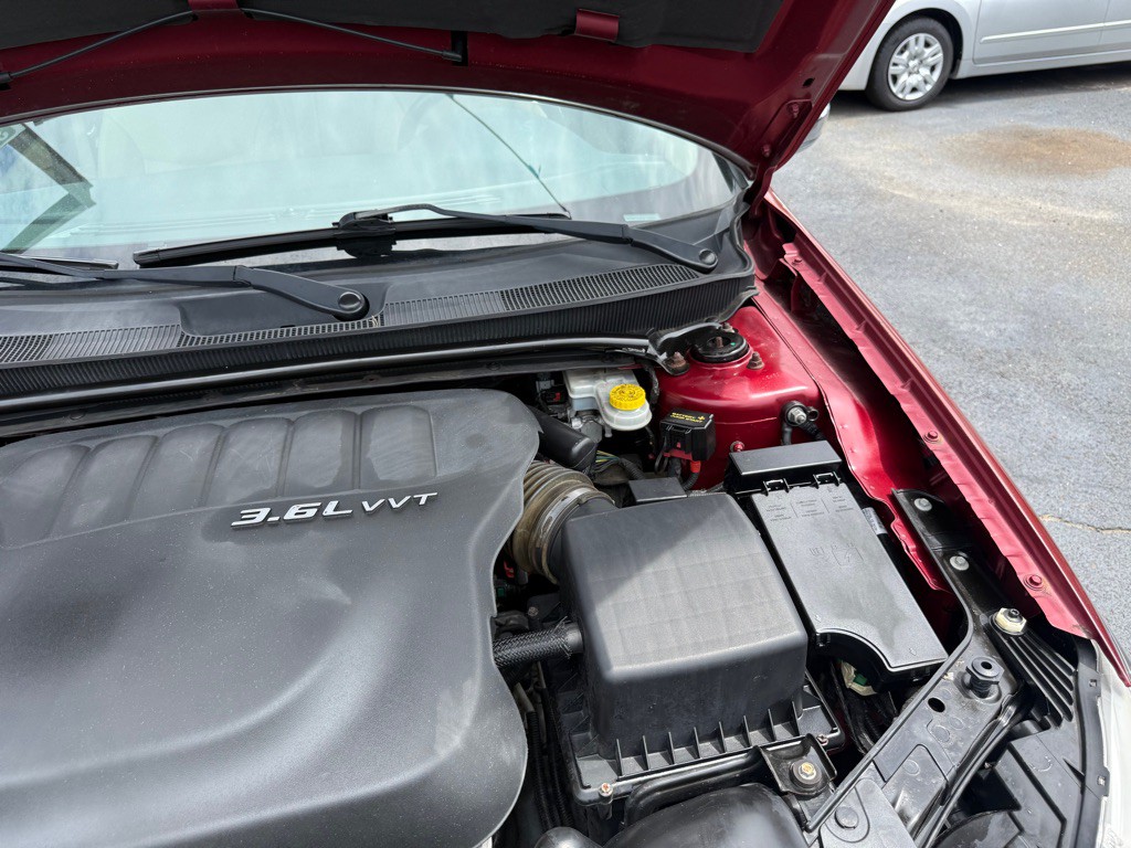 2014 Chrysler 200 Image 42