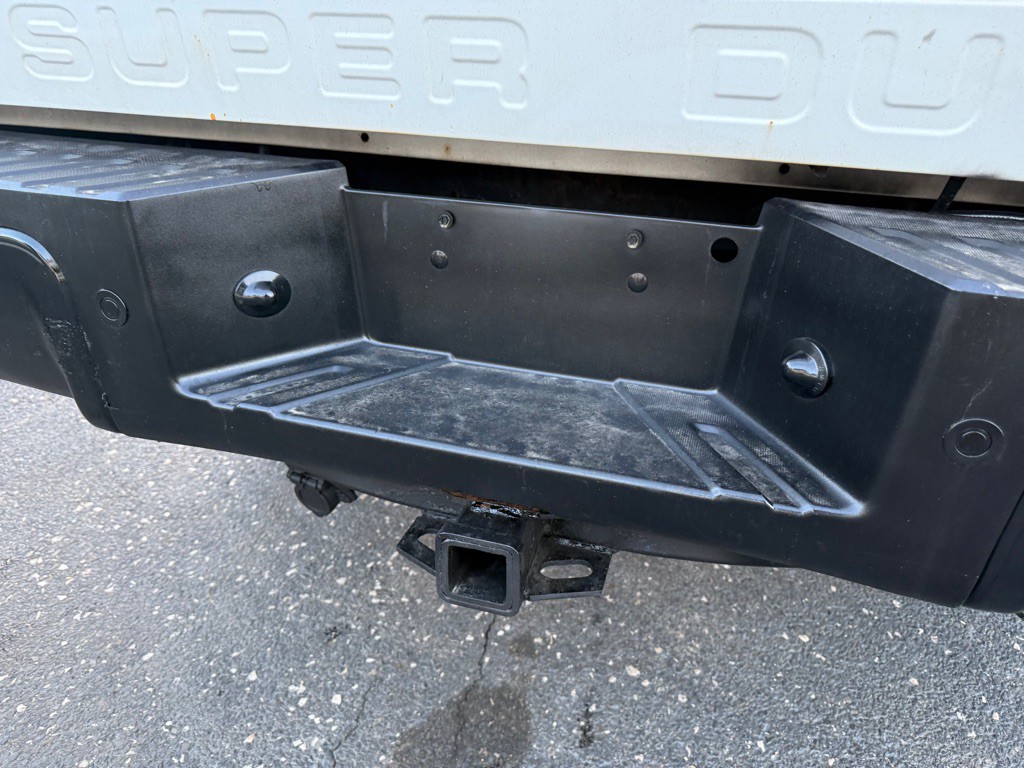 2015 Ford F-250 Image 40