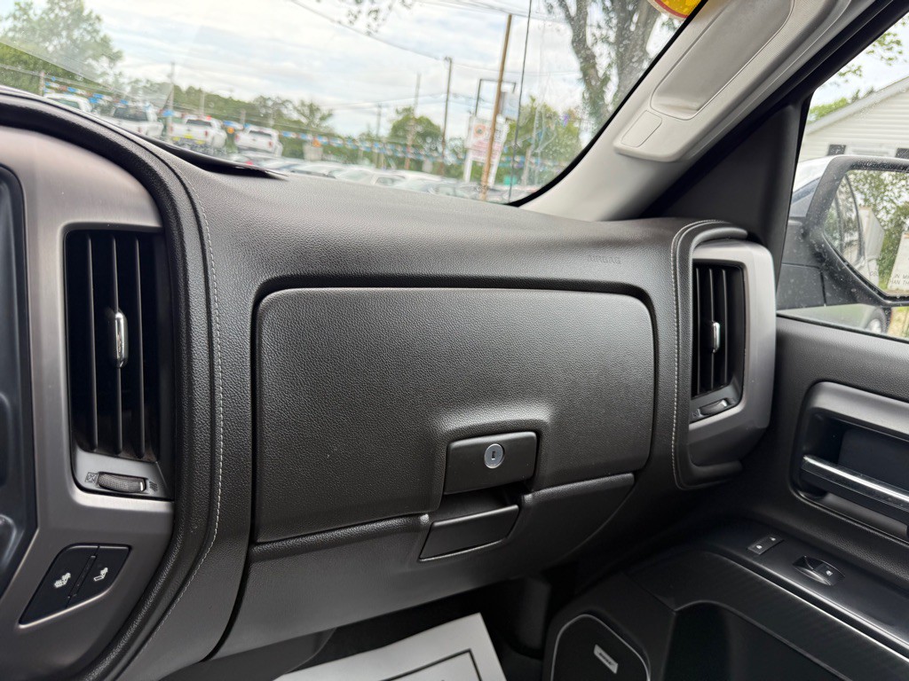 2014 GMC Sierra Image 25
