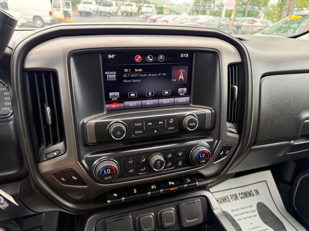 2014 GMC Sierra Image 28