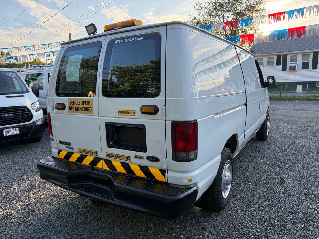 2014 Ford Econoline Image 2
