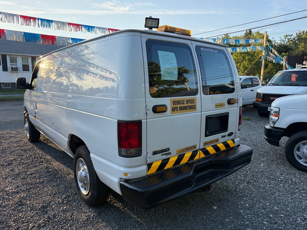 2014 Ford Econoline Image 3