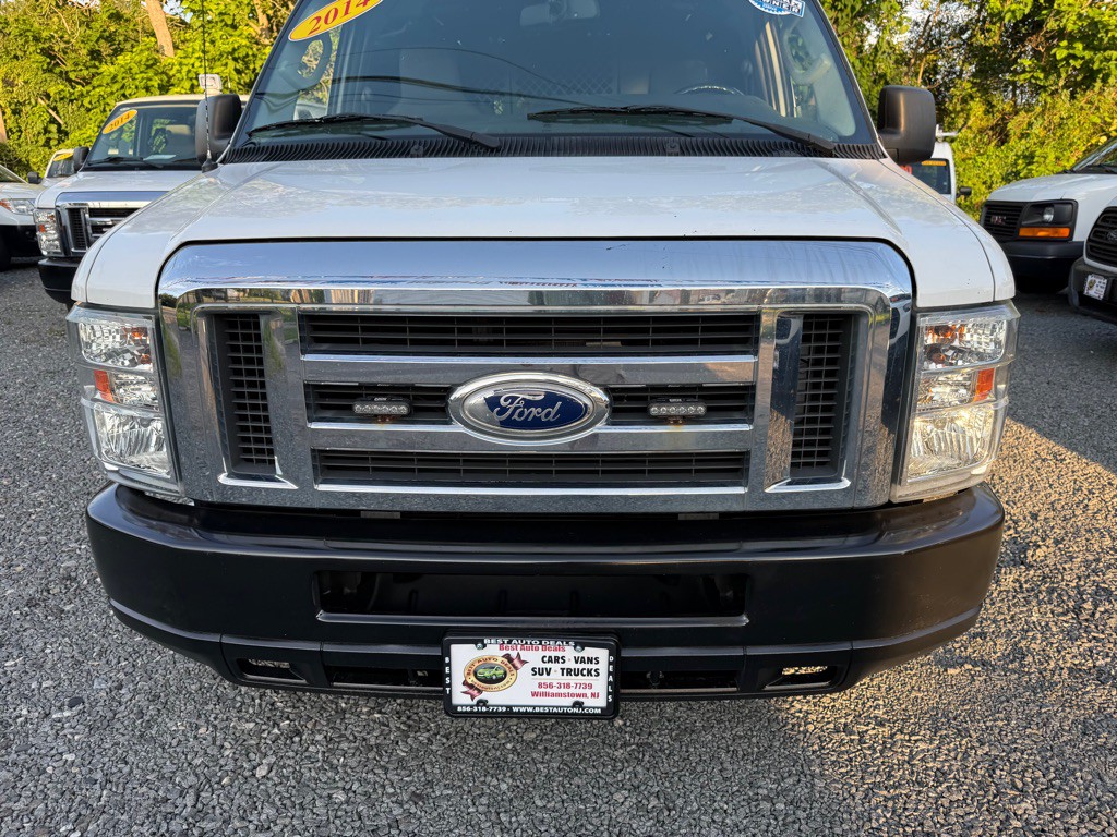 2014 Ford Econoline Image 26