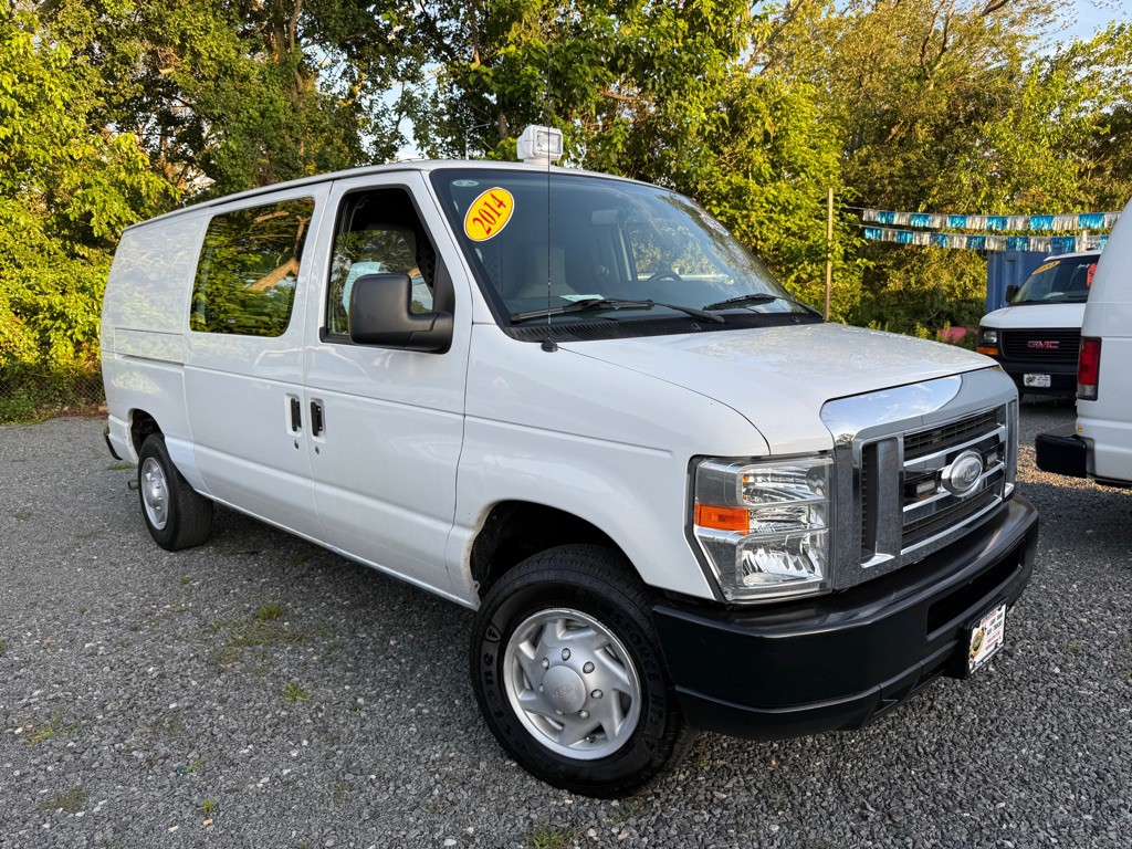 2014 Ford Econoline Image 9