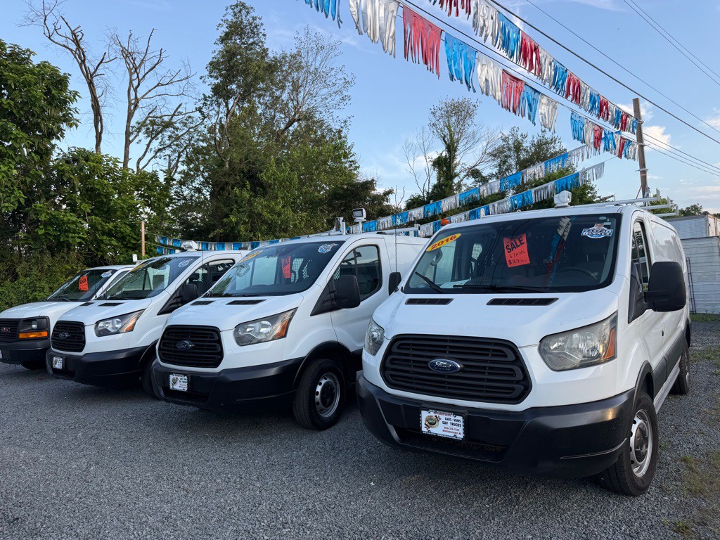 2014 Ford Econoline Image 12