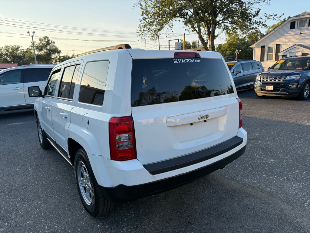 2014 Jeep Patriot Image 2