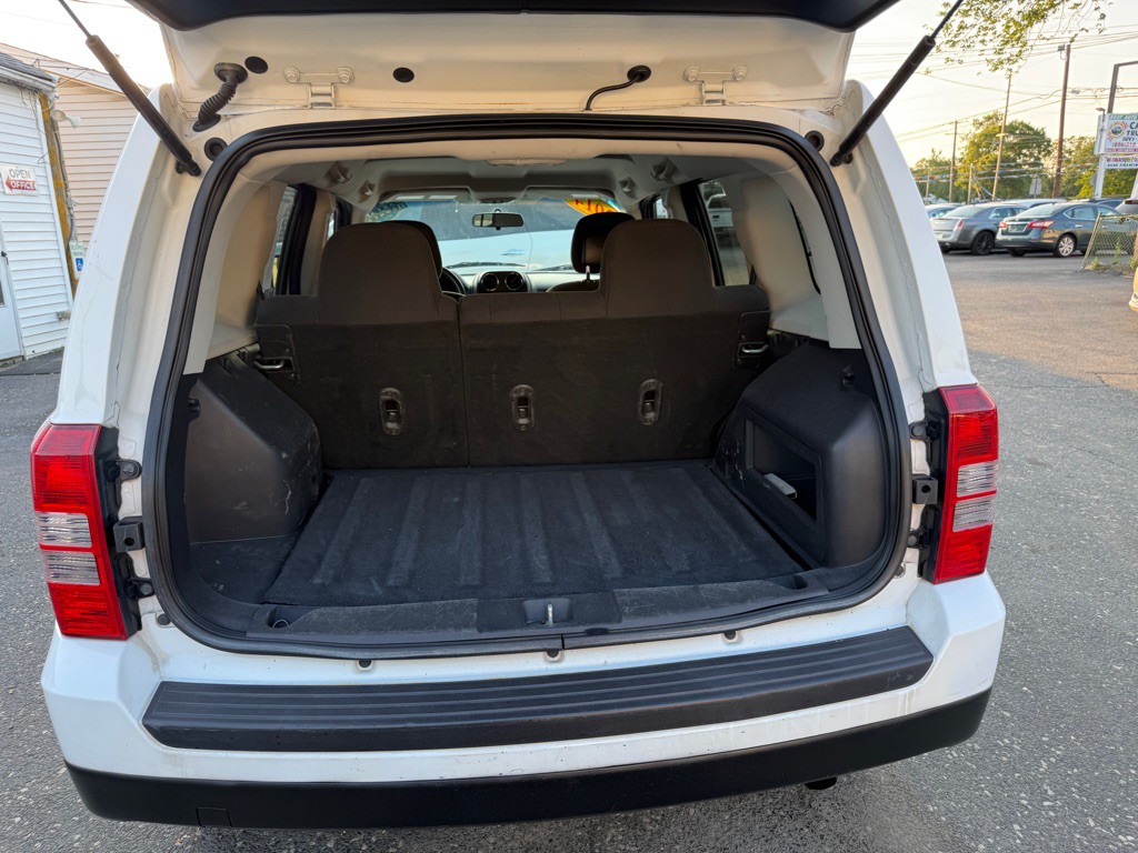 2014 Jeep Patriot Image 10