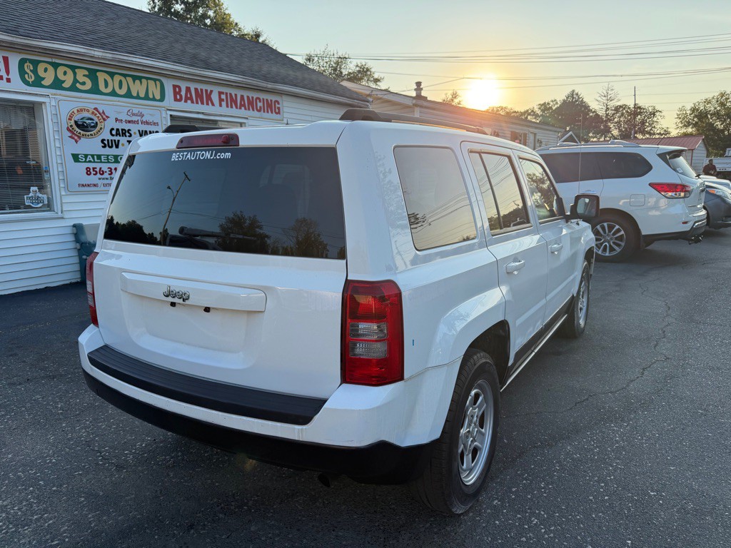 2014 Jeep Patriot Image 3