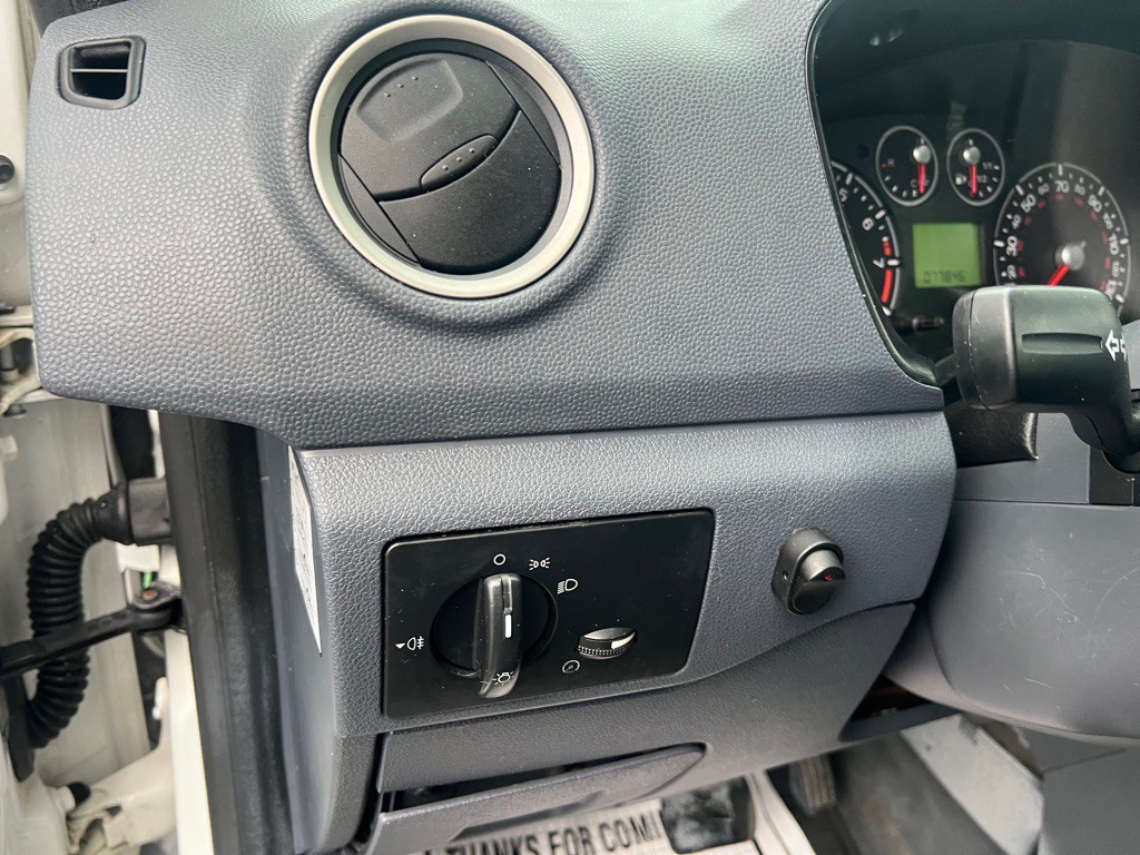 2013 Ford Transit Connect Image 16