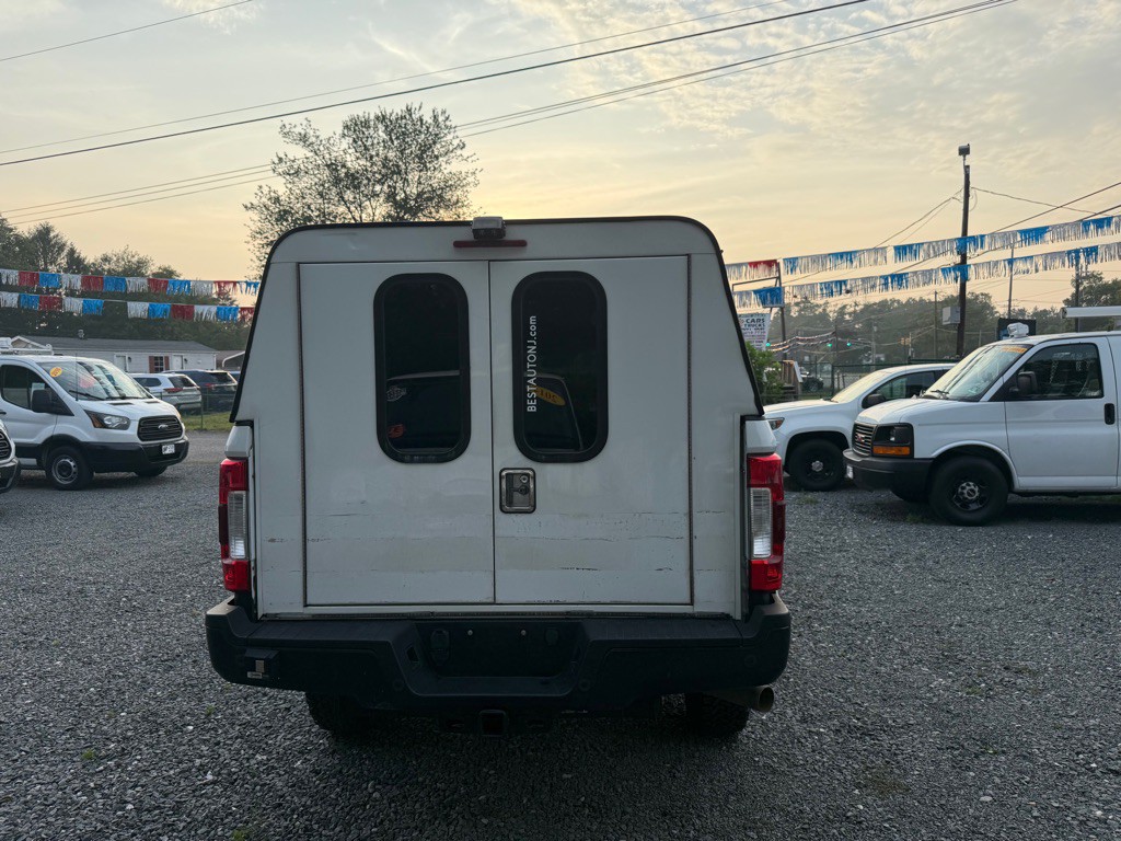 2017 Ford F-250 Image 7
