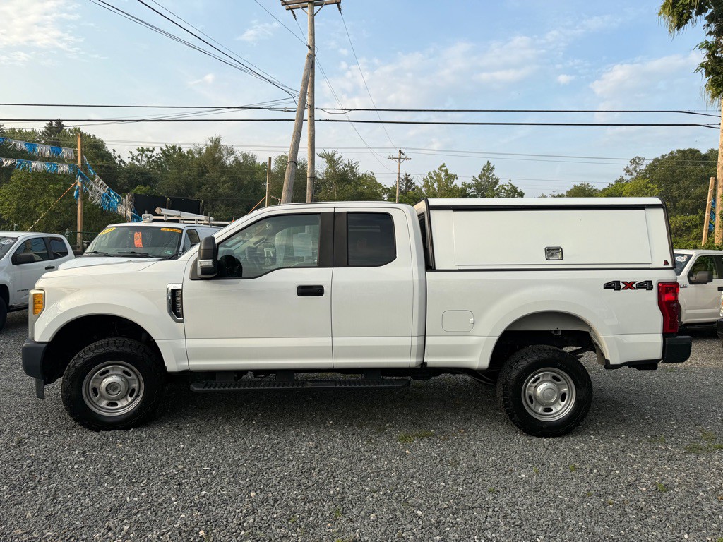 2017 Ford F-250 Image 9
