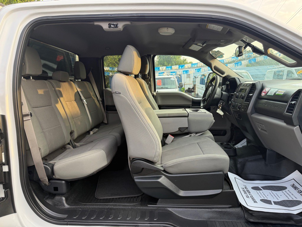 2017 Ford F-250 Image 16