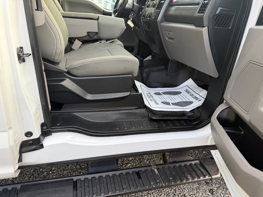 2017 Ford F-250 Image 19