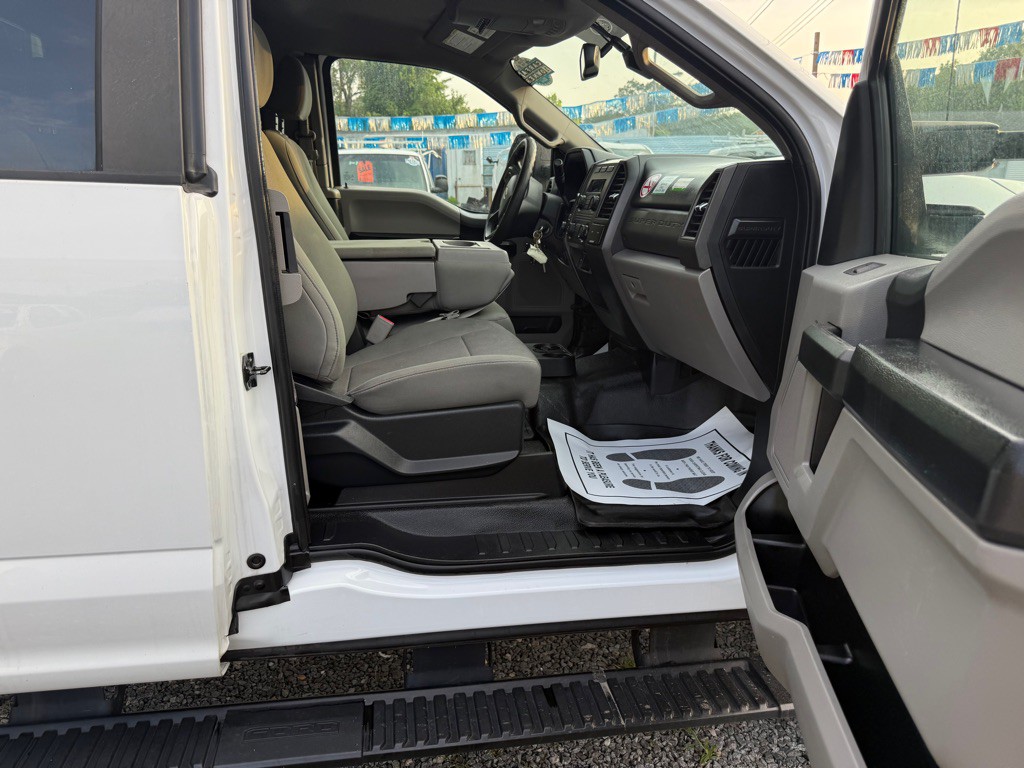 2017 Ford F-250 Image 20