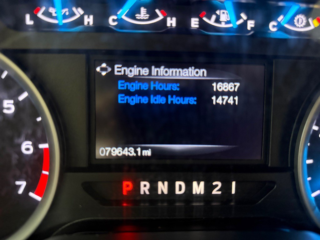2017 Ford F-250 Image 32