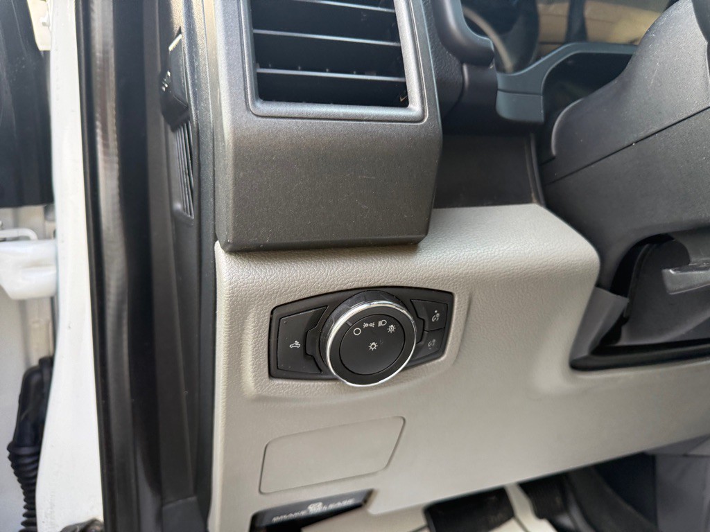 2017 Ford F-250 Image 35