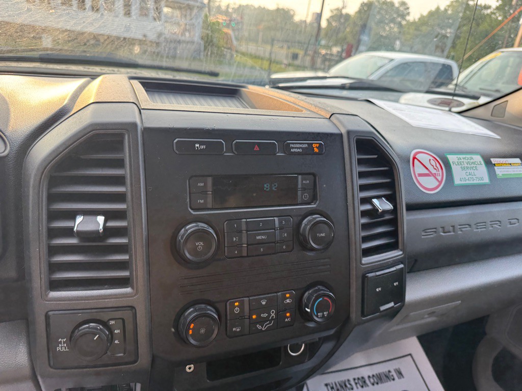 2017 Ford F-250 Image 37