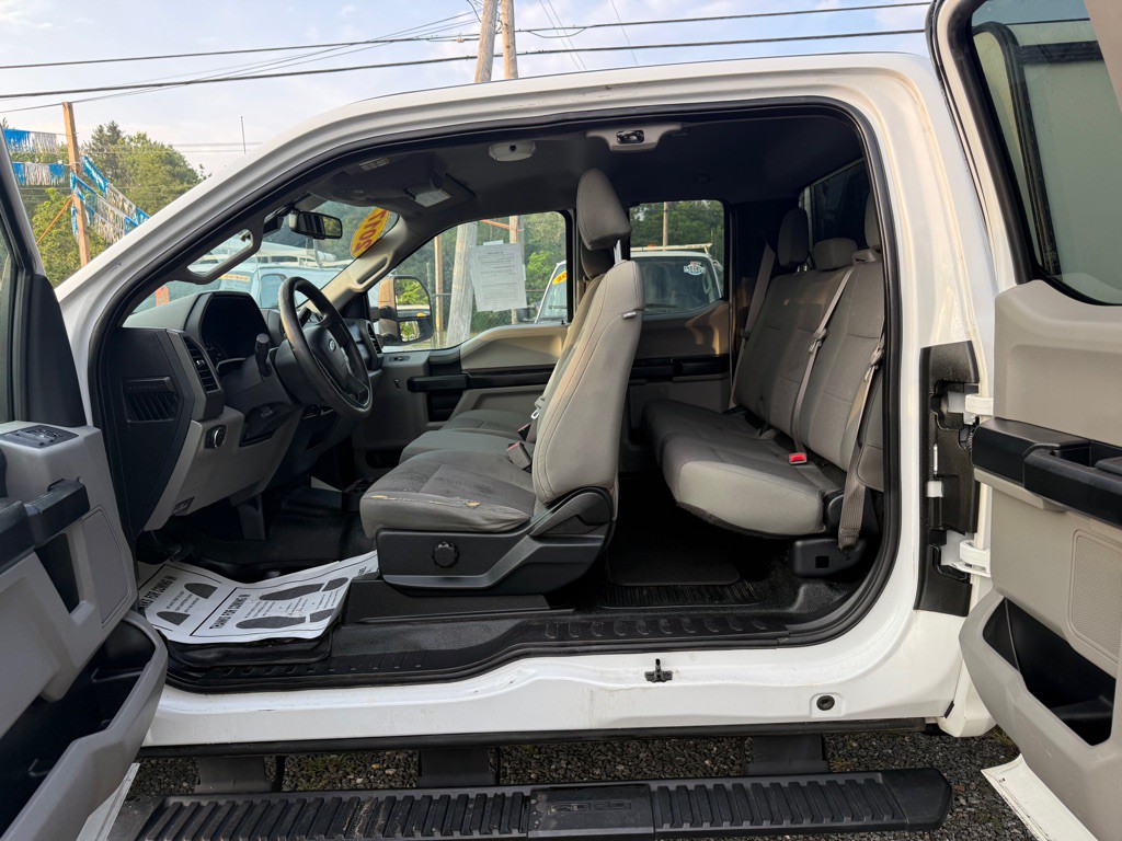 2017 Ford F-250 Image 41