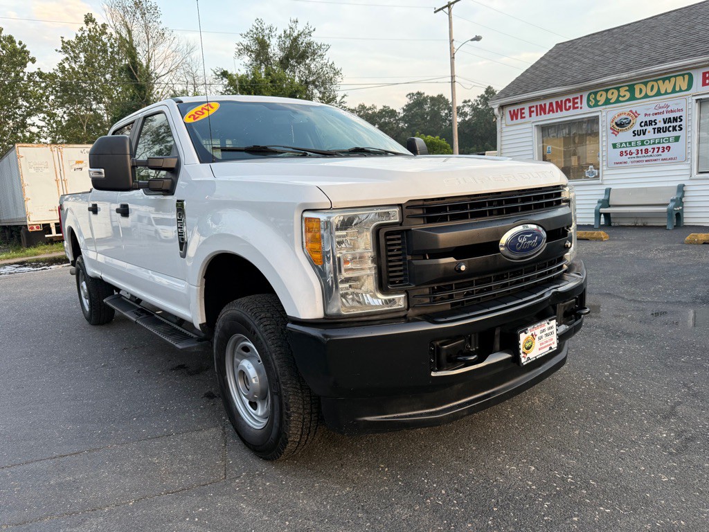 2017 Ford F-250 Image 4