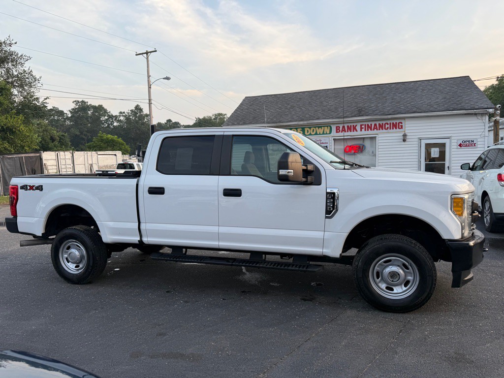 2017 Ford F-250 Image 9