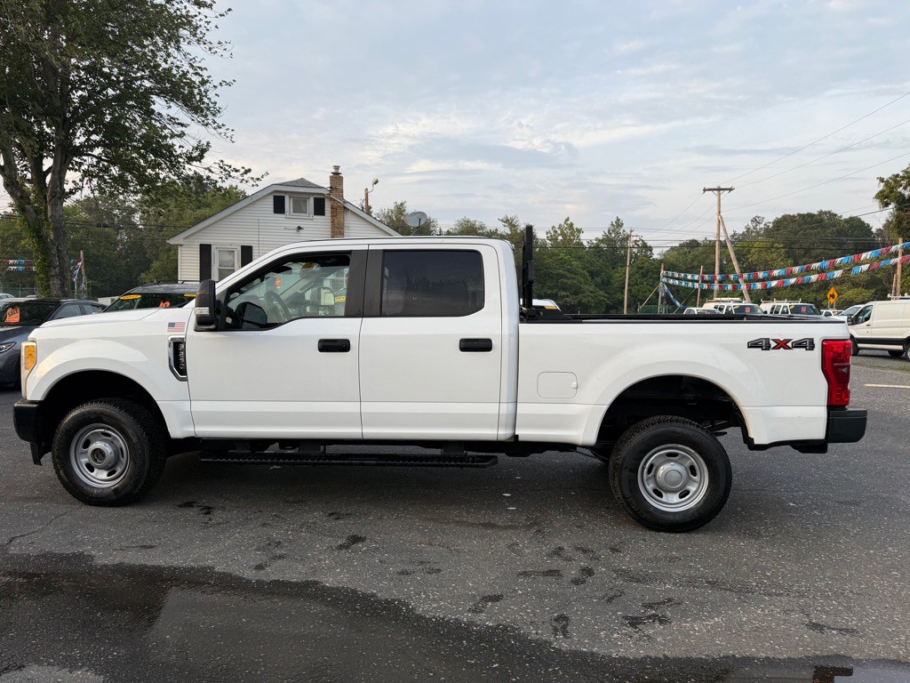 2017 Ford F-250 Image 10