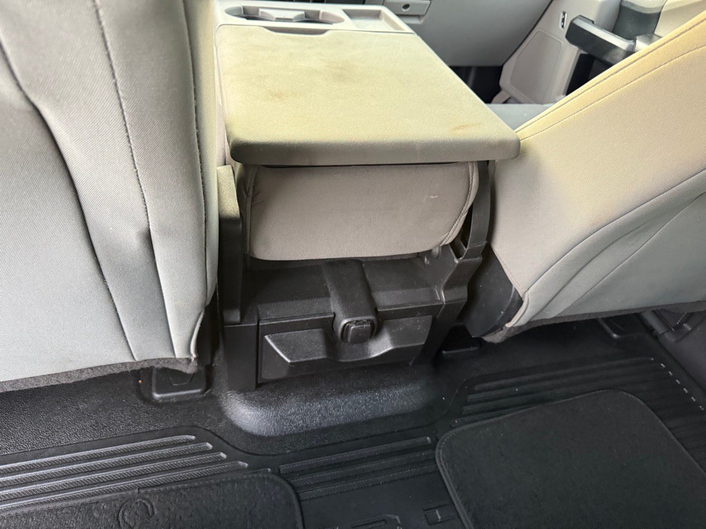 2017 Ford F-250 Image 38