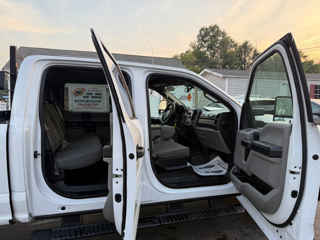 2017 Ford F-250 Image 50